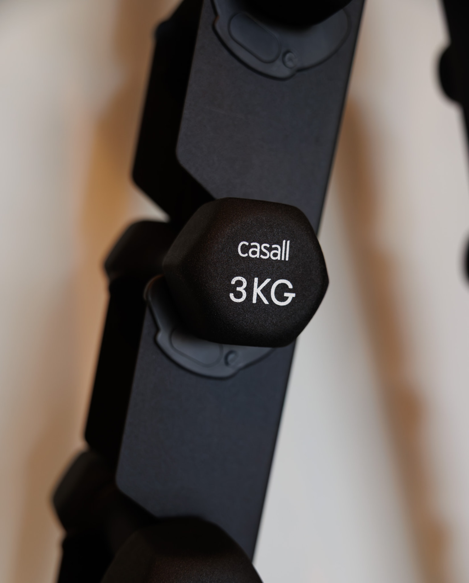 Casall-hantel i Core Power-rummet på Core Pilates Studio i Visby